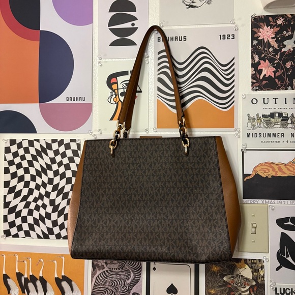 Michael Kors Monogram Shoulder Bag w/ MK Charm & Tortoise Chain Accents – Brown - Picture 8 of 16